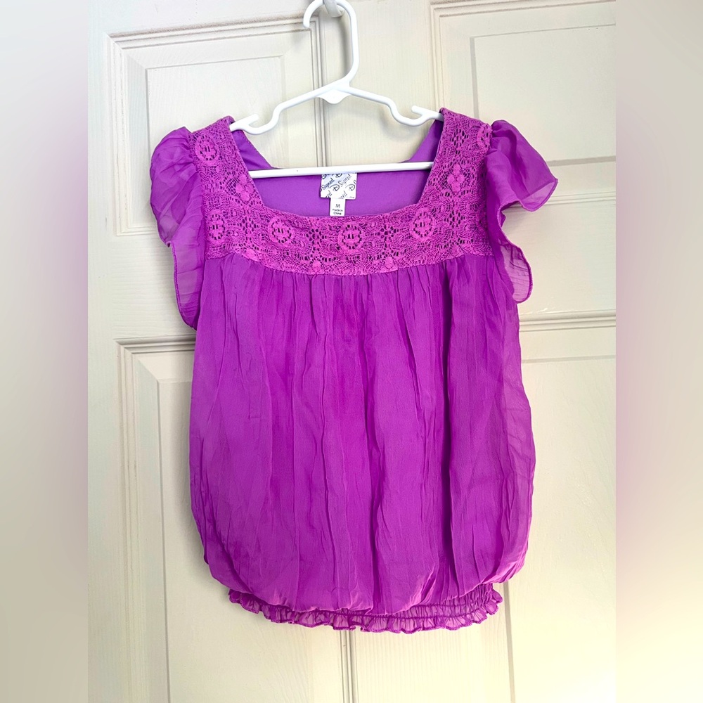D-Signed Disney Girls purple flutter cap sleeves elastic waist girl top blouse M